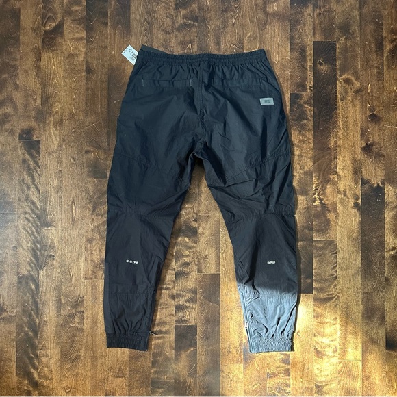 Great pants to wear to workout in or go out in or for simply lounge home in! - Picture 3 of 6